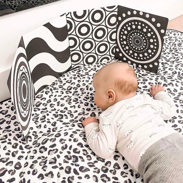 baby sensory board black and white newborn baby gift