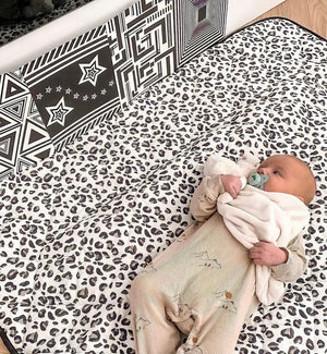 black and white baby sensory cards newborn gift ideas - My Little Learner